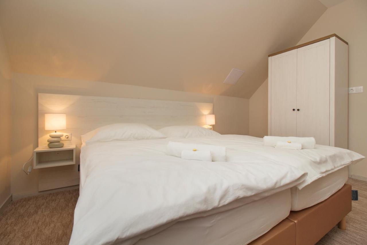 Ponty-Lak Panzio Guest House Davod ภายนอก รูปภาพ