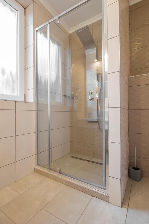 Ponty-Lak Panzio Guest House Davod ภายนอก รูปภาพ